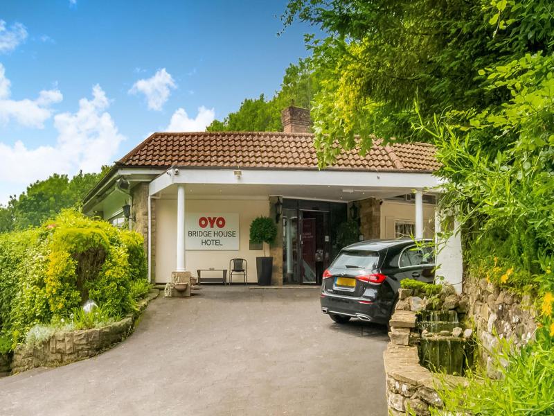 The Bridge House Hotel image