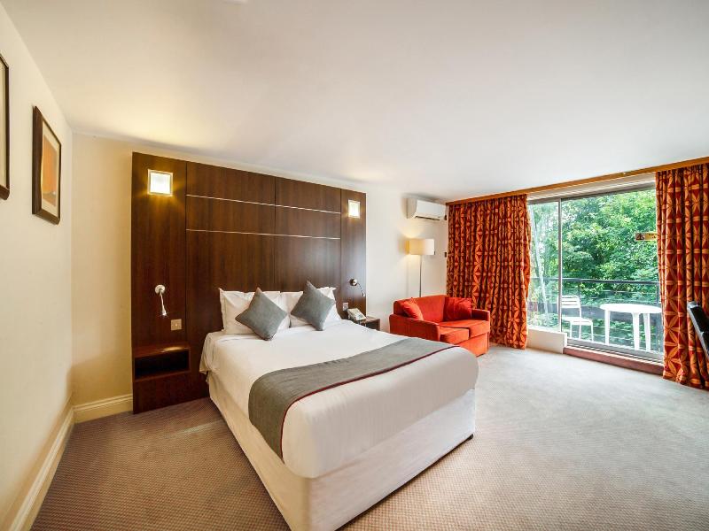 The Bridge House Hotel image