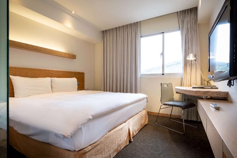 Beacon Hotel image