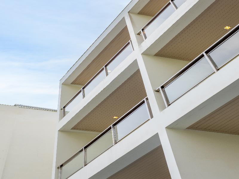 Lae Lay Suites image