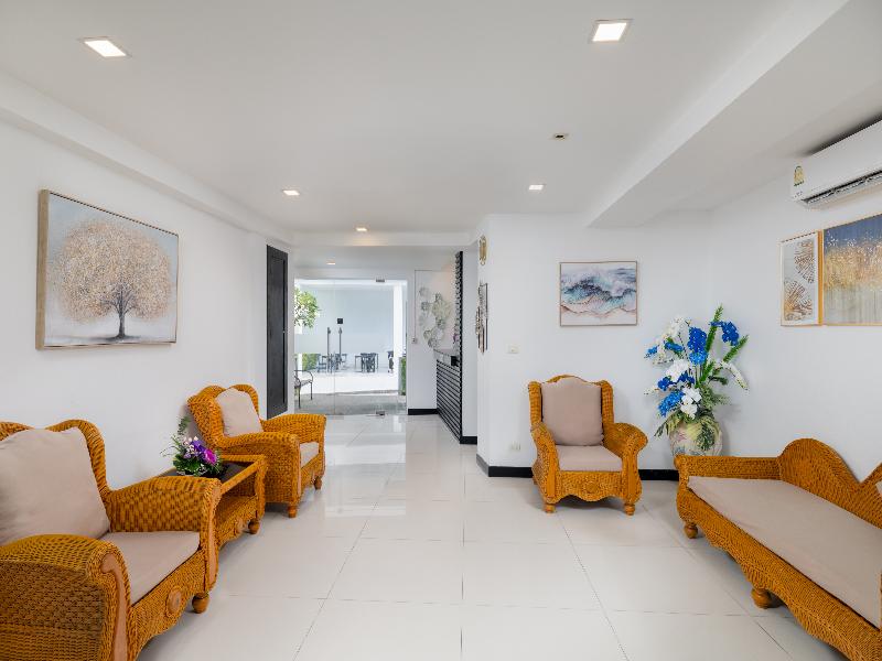 Lae Lay Suites image