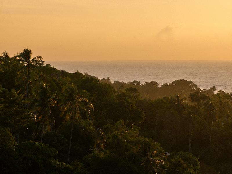 Lae Lay Suites image