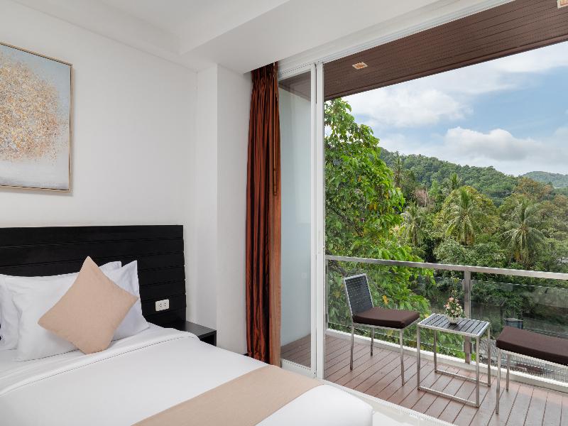 Lae Lay Suites image