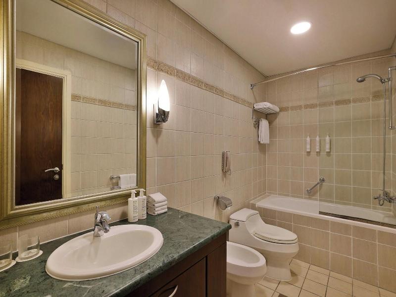 Marriott Executive Apartments Dubai Creek image