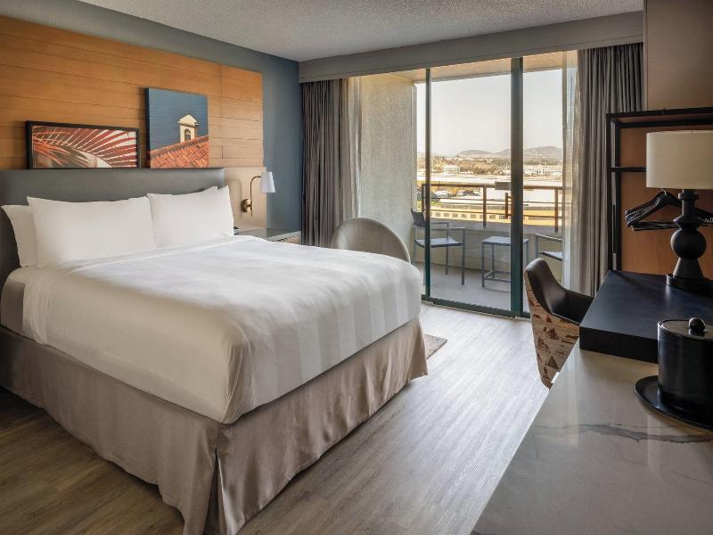 San Diego Marriott Mission Valley image