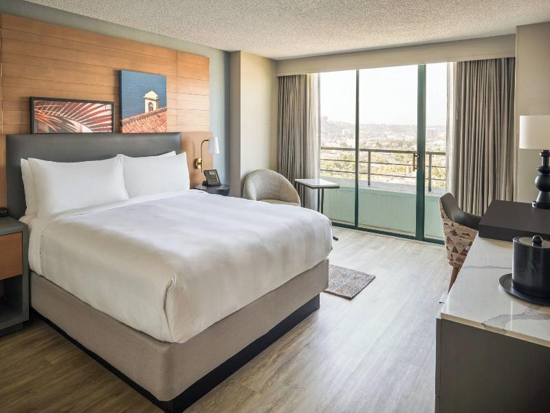 San Diego Marriott Mission Valley image