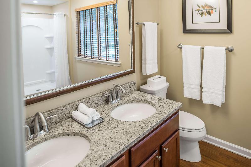 Hilton Vacation Club The Historic Powhatan William image