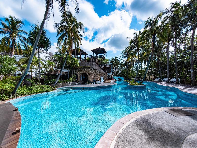 Yoho Beach Resort & Club image