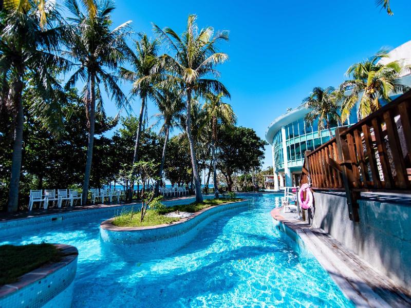 Yoho Beach Resort & Club image