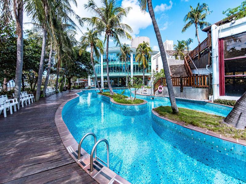 Yoho Beach Resort & Club image