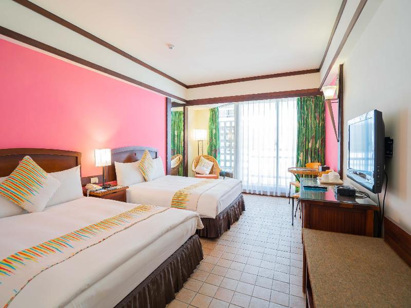 Yoho Beach Resort & Club image