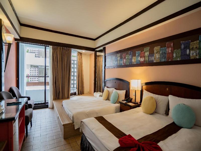 Yoho Beach Resort & Club image
