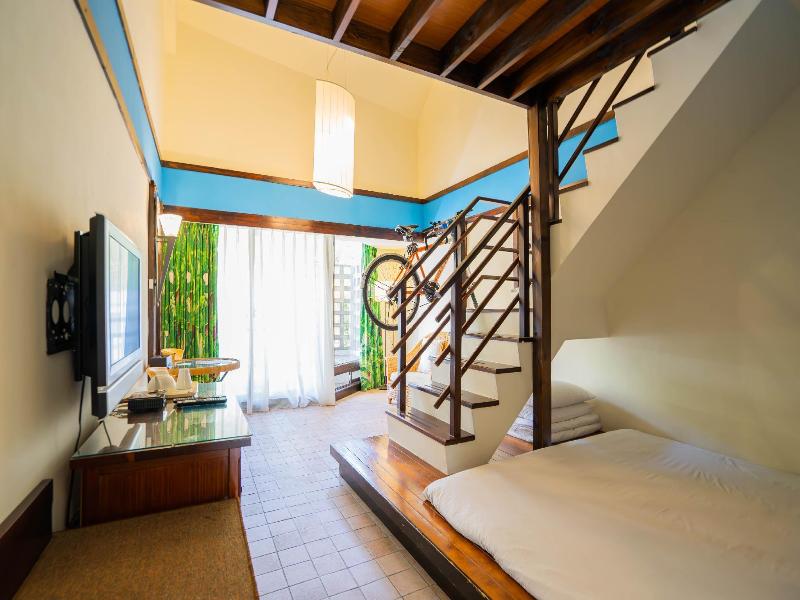 Yoho Beach Resort & Club image