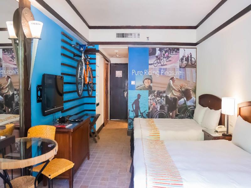 Yoho Beach Resort & Club image