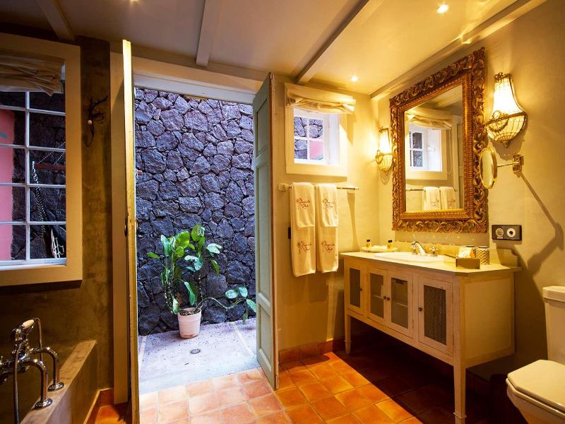 Hotel Hacienda de Abajo image