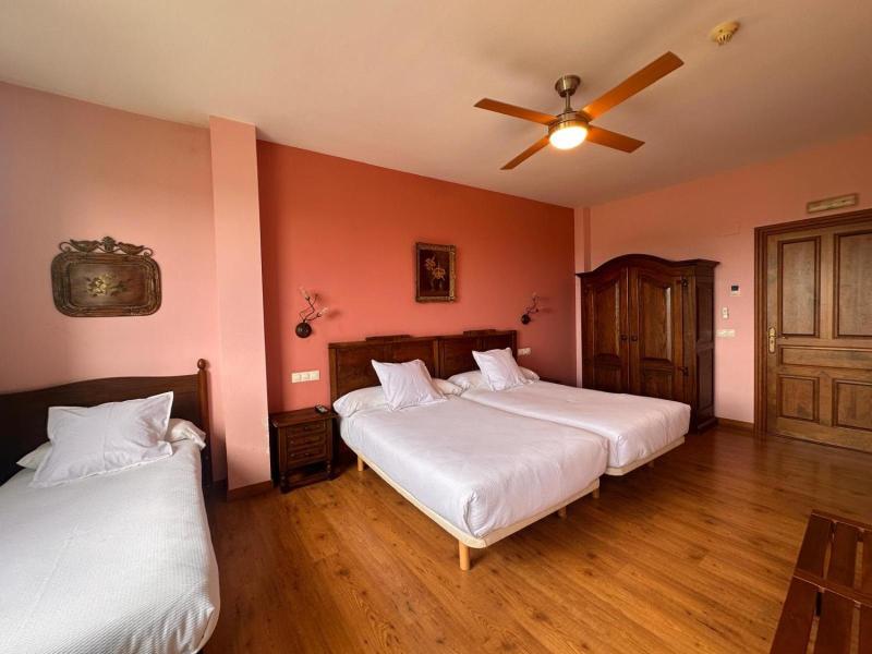Hotel Mirador de Deva image