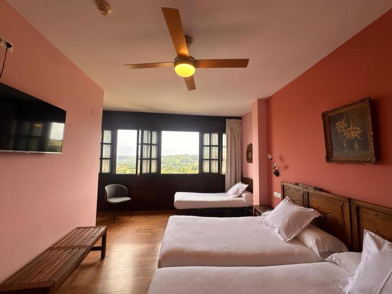 Hotel Mirador de Deva — general view