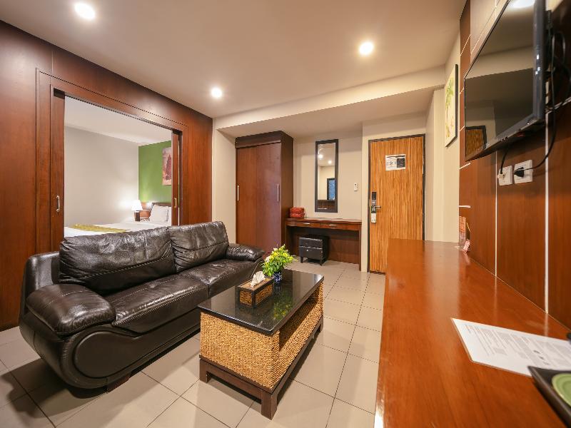 GU Hotel Patong image