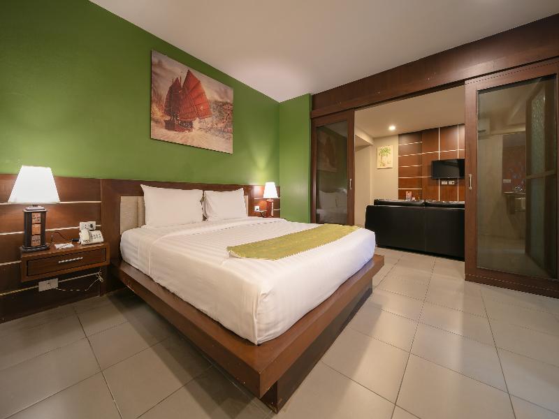 GU Hotel Patong image