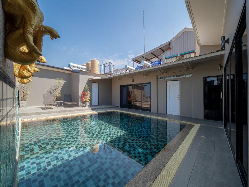 GU Hotel Patong image