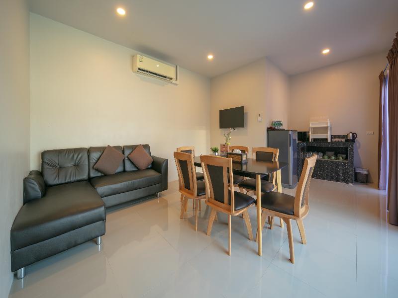 GU Hotel Patong image