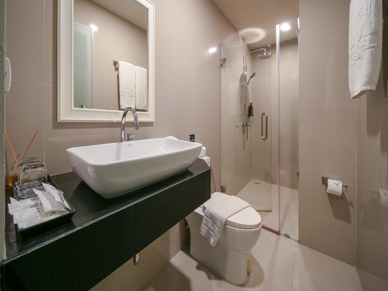 GU Hotel Patong image