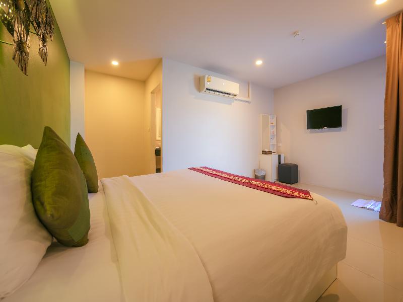 GU Hotel Patong image