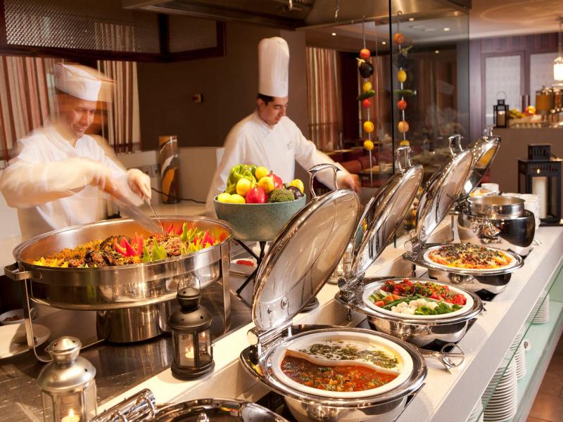 Centro Al Manhal By Rotana image
