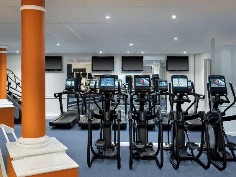 Delta Hotels By Marriott Tudor Park Country Club image