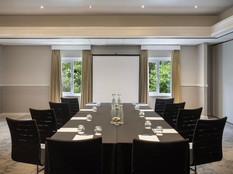 Delta Hotels By Marriott Tudor Park Country Club image