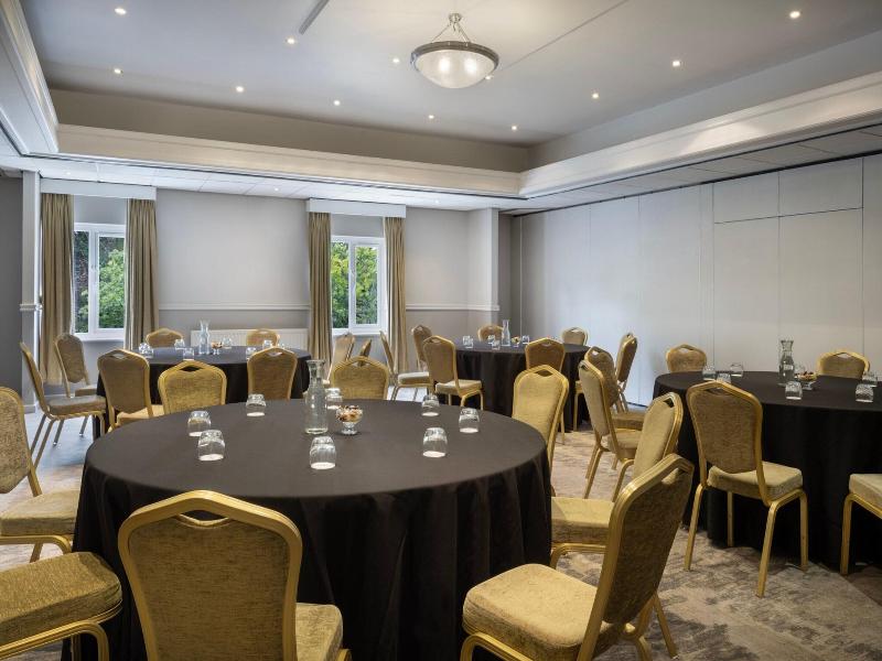 Delta Hotels By Marriott Tudor Park Country Club image