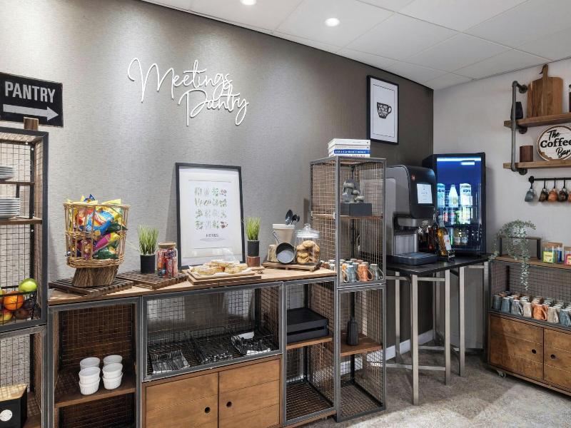 Delta Hotels By Marriott Tudor Park Country Club image