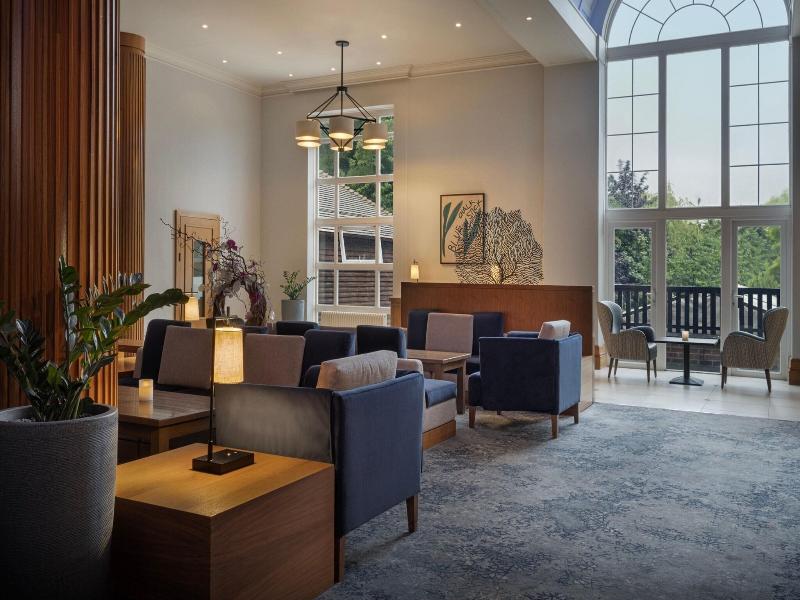 Delta Hotels By Marriott Tudor Park Country Club image