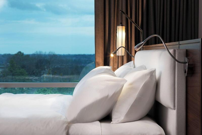 Le Meridien Atlanta Perimeter image