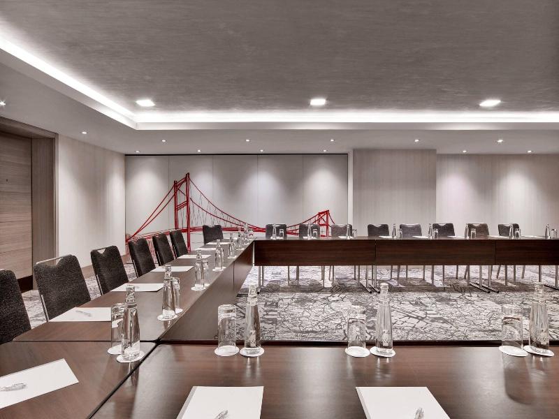 Le Meridien Istanbul Etiler image