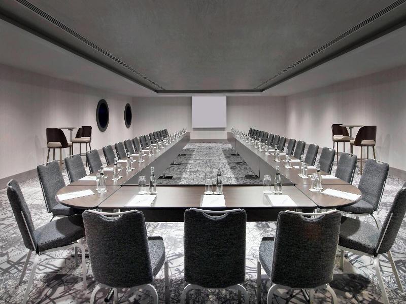 Le Meridien Istanbul Etiler image
