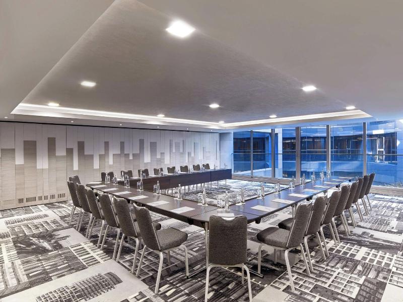 Le Meridien Istanbul Etiler image