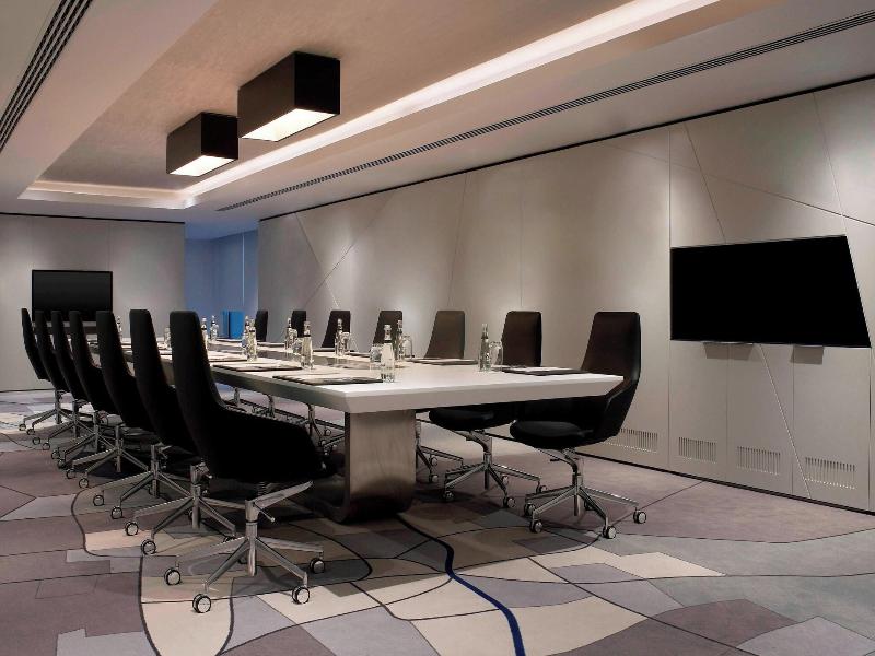 Le Meridien Istanbul Etiler image