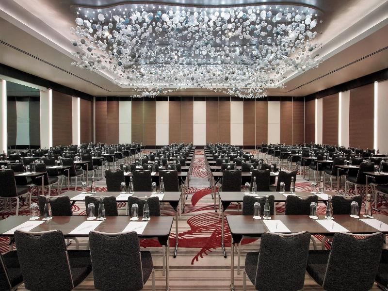 Le Meridien Istanbul Etiler image