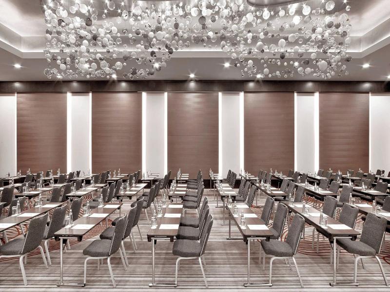 Le Meridien Istanbul Etiler image