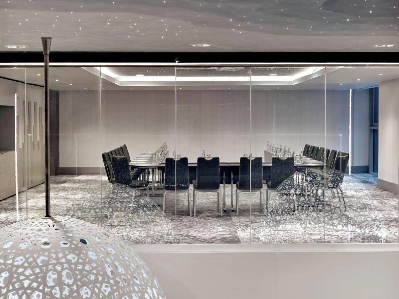Le Meridien Istanbul Etiler image
