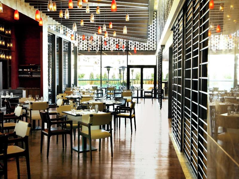 Le Meridien Istanbul Etiler image