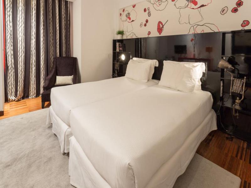 Porto Trindade Hotel image