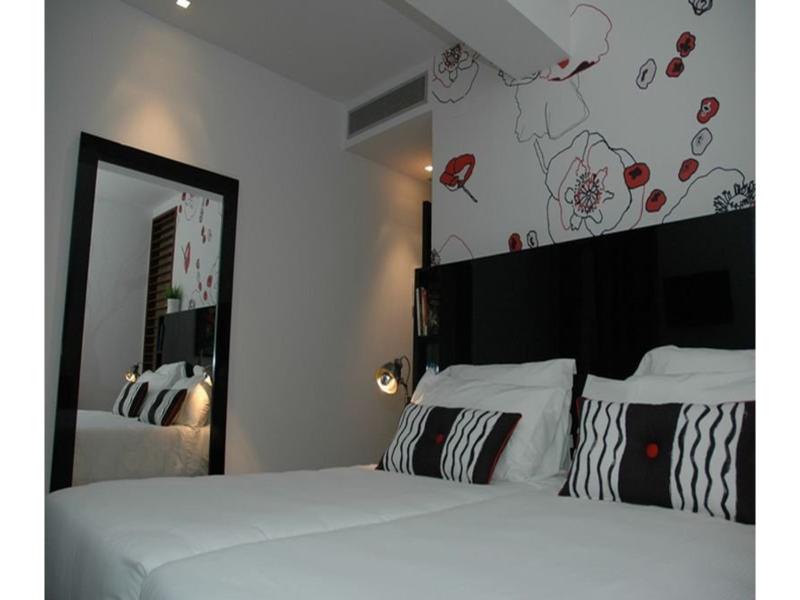 Porto Trindade Hotel image