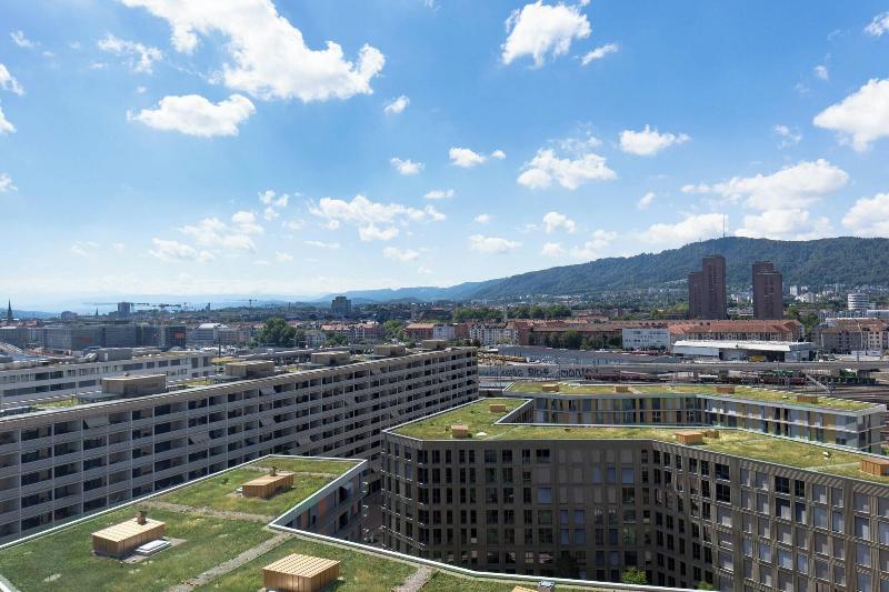 Renaissance Zurich Tower image
