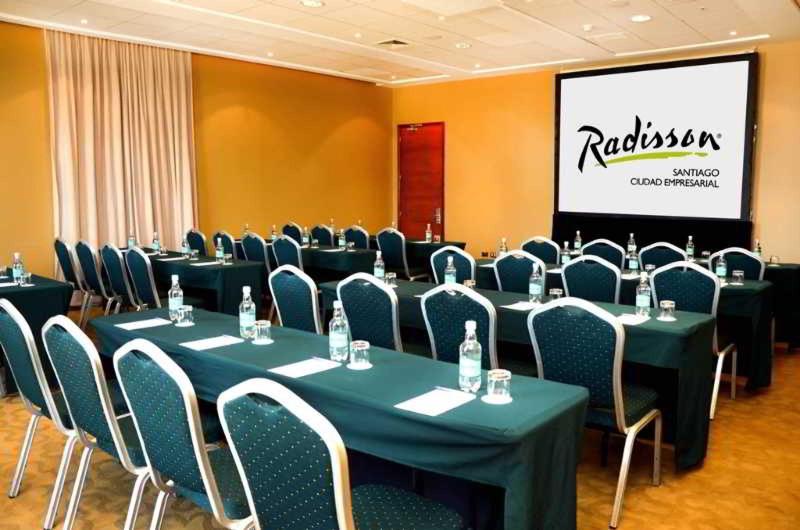 Radisson Ciudad Empresarial