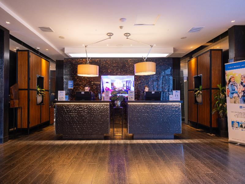 Wyndham Santiago Pettra — view