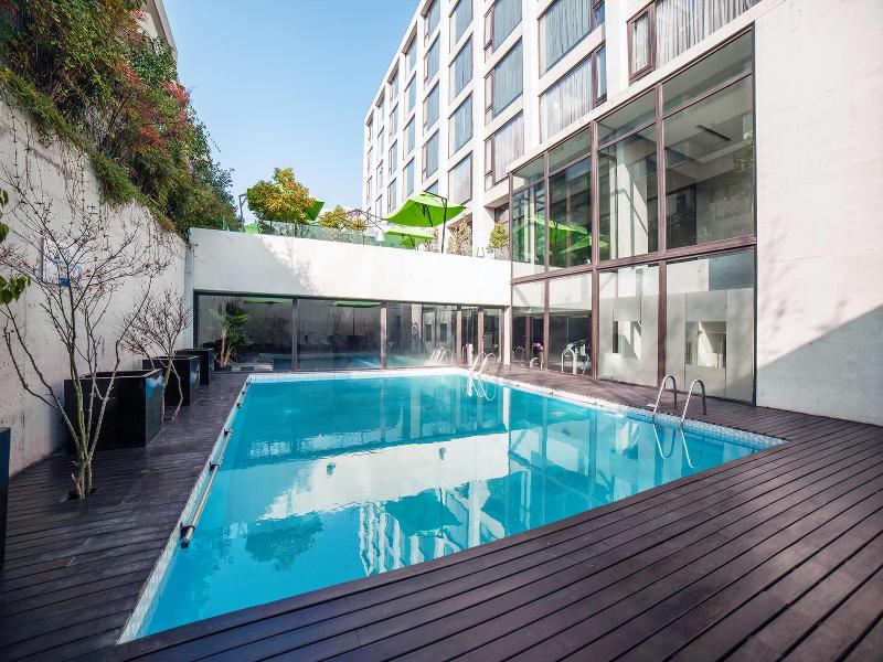 Wyndham Santiago Pettra image