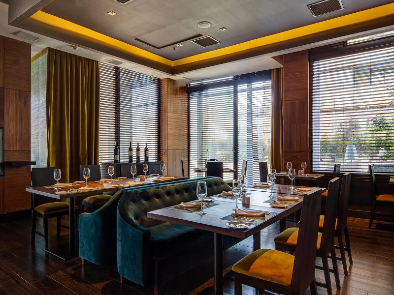 Wyndham Santiago Pettra image
