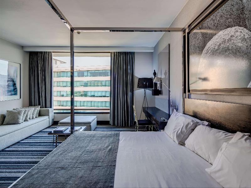 Wyndham Santiago Pettra image